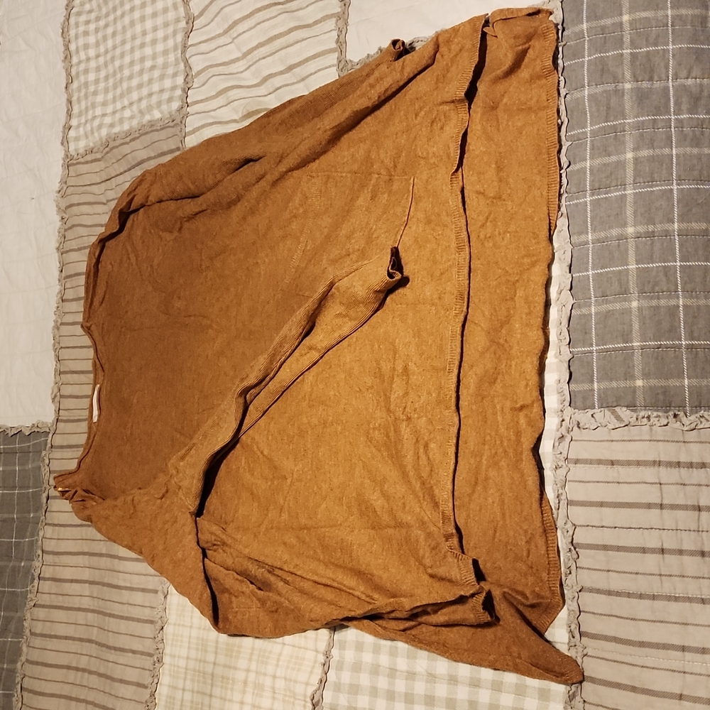 Women's sweater